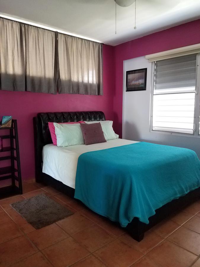 Wssm Surf House Panzió Aguadilla Kültér fotó