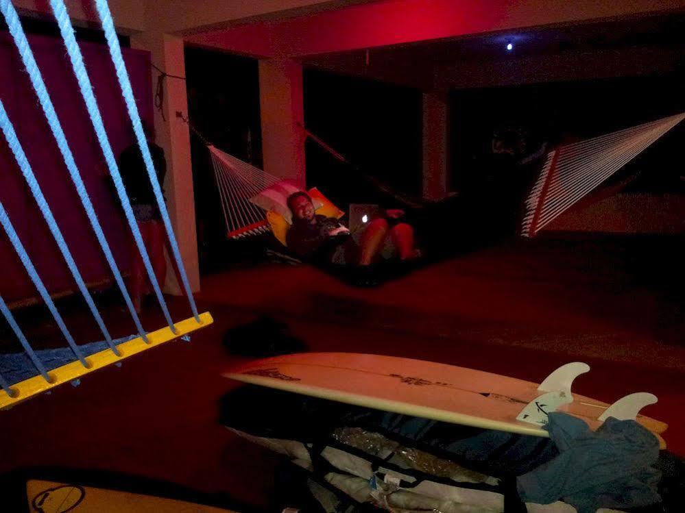 Wssm Surf House Panzió Aguadilla Kültér fotó