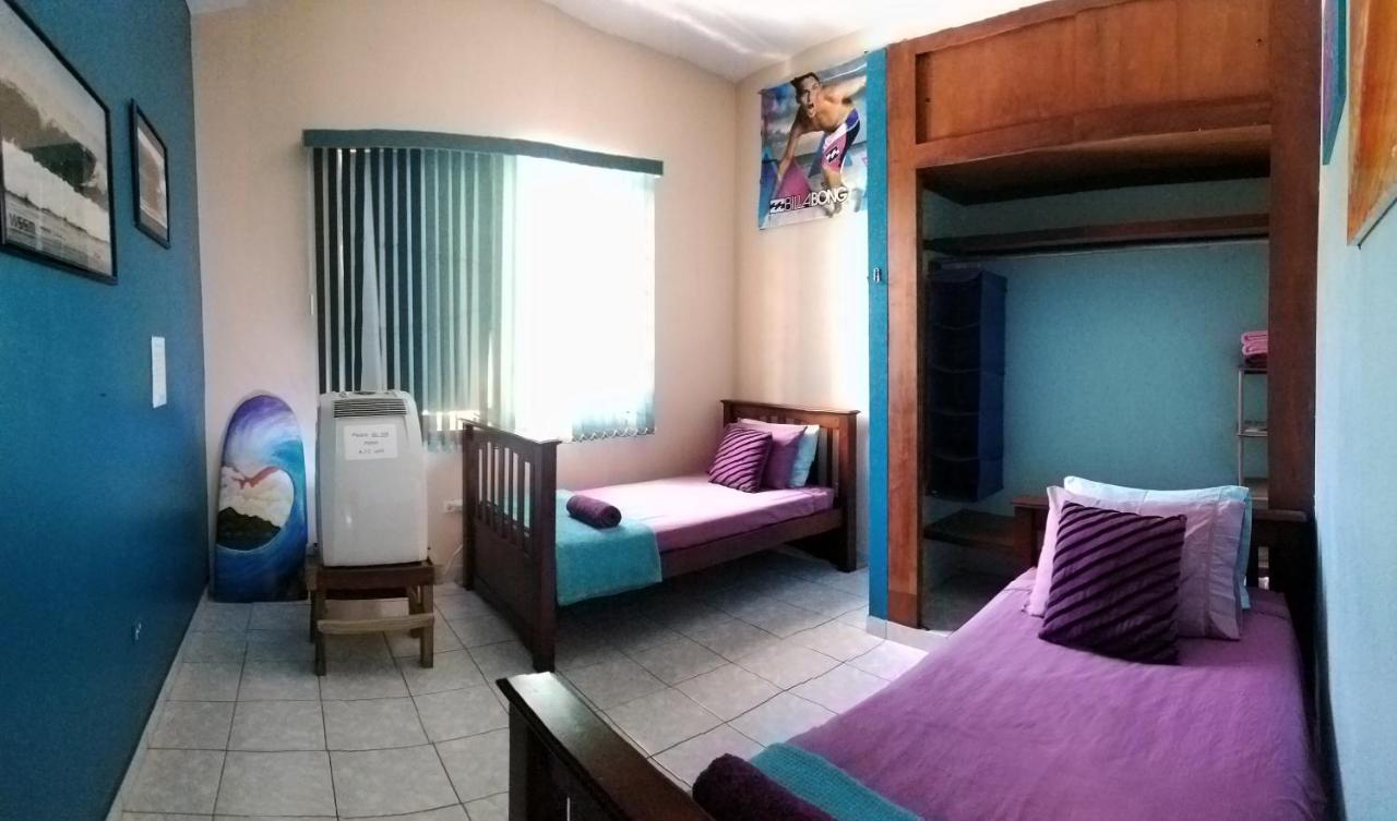 Wssm Surf House Panzió Aguadilla Kültér fotó