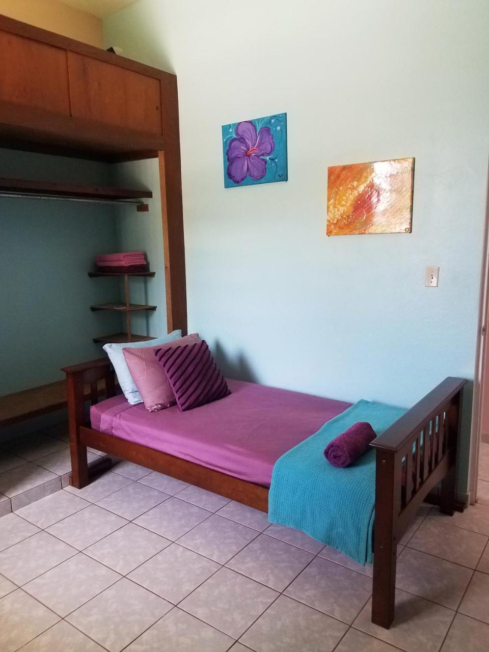 Wssm Surf House Panzió Aguadilla Kültér fotó